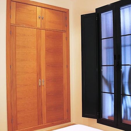 צ'יקלנה דה לה פרונטרה Fancy Apartment In A Historic House, Chiclana City Center By C. Dreams מראה חיצוני תמונה